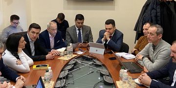 У Мінцифрі обговорили питання впровадження високошвидкісного інтернету на залізниці