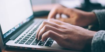 Мінцифра відповідатиме за електронні комунікації України з 1 липня 2022 року. Уряд ухвалив постанову