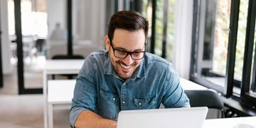 Зображення новини Мінцифра запустила нові європейські формати е-підписів: українці зможуть підписувати документи онлайн ще зручніше