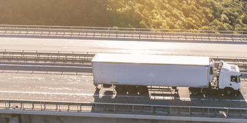 Прозорість і конкурентність: Реєстр дозволів від ЄМКТ для українських вантажних перевізників став відкритим