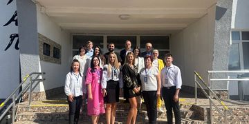 Розвиваємо мережу модернізованих ЦНАПів: на Тернопільщині та Закарпатті відкрили Дія.Центри