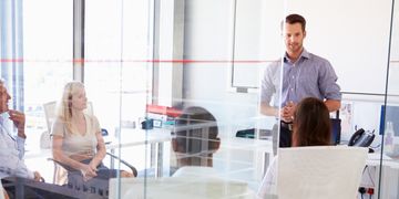 Круглий стіл «Цифровізація регіонів: особливості впровадження смарт сіті рішень у громадах» відбудеться 21 квітня