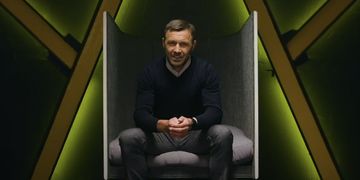 Мінцифра опублікувала серіал про блокчейн, біткоїн та криптовалюти за участі Андрія Оністрата