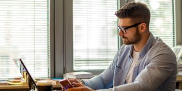 Зображення новини Як часто українці користуються е-послугами: презентація результатів соціологічного опитування