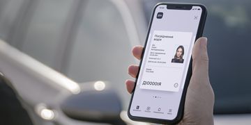 Водійське, техпаспорт та студентський квиток у Дії відтепер на рівні з паперовими: ухвалені постанови