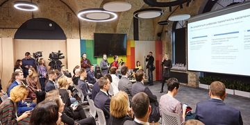 Звіт Уряду: як Мінцифра навчає українців цифрової грамотності?