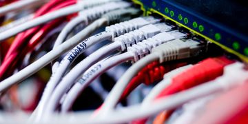 В Україні скасували введення мита на імпорт кабелів — як це вплине на покриття інтернетом