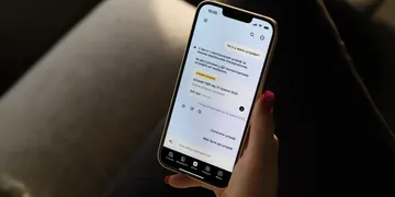 Зображення новини Дія.AI у вашому смартфоні: сплата штрафів ПДР, витяг про місце проживання в один клік у чаті з ШІ-агентом