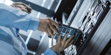 Зображення новини Як відкриті дані підвищують прозорість роботи депутатів: дослідження Мінцифри