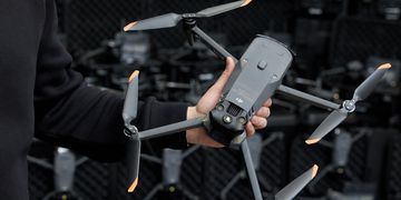 Відкриття ринку БпЛА, перші у світі ударні роти та морські дрони: результати Армії дронів за 2023 рік