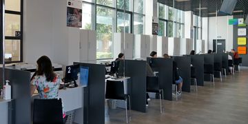 Будівельні послуги, витяг про несудимість та теоретичний іспит для отримання водійського посвідчення: Уряд розширив перелік сервісів у ЦНАП