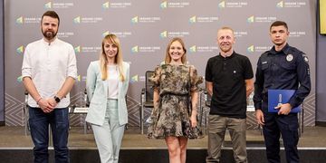 Зображення новини В Україні з’явився документальний аудіосеріал про торгівлю людьми