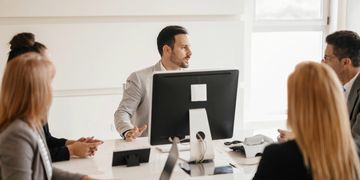 В Україні реформують структуру, яка відповідатиме за якість інтернету та мобільного зв’язку — Парламент ухвалив законопроєкт у першому читанні