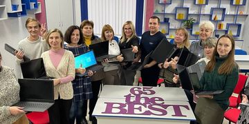 «Ноутбук кожному вчителю» — понад 36 тисяч вчителів отримали ноутбуки