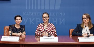 «Дружні цифрові фінанси» — новий освітній ситком на Дія.Цифрова освіта