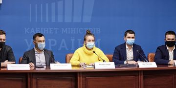 Мінцифра запустила серіал про блокчейн, біткоїн та криптовалюти