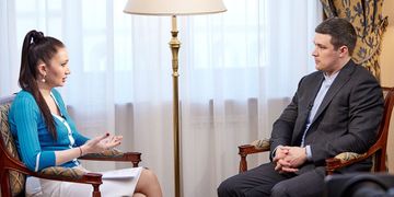 Реформа IT-освіти, боротьба з корупціонерами та довіра до онлайн-послуг: Михайло Федоров розповів про цифровізацію в Україні