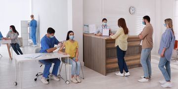 Мінцифра запускає пункти Команди підтримки Дії для отримання СOVID-сертифікатів у Києві