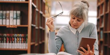 Будуємо цифрову державу разом: презентація освітнього серіалу для людей старшого віку