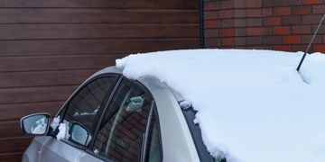 Як отримати послуги, пов'язані з реєстрацією транспорту?