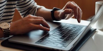 Чи задоволені українці електронними послугами: долучайтеся до презентації дослідження