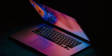 Зображення новини Дніпропетровська ОДА придбала майже 6 тисяч ноутбуків у межах проєкту «Ноутбук кожному вчителю»