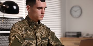 Як працює антикорупційний контроль у секторі безпеки та оборони: новий серіал на Дія.Освіта