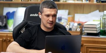 Електронне бронювання і шлюб онлайн — Михайло Федоров про нові послуги в Дії