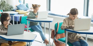 Інформатику в школах оновлять. Пілотний проєкт стартує 1 вересня 2022 року