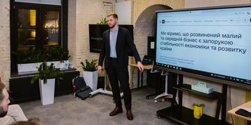 Лист у майбутнє через NFT: представники держави, бізнесу, освіти та медіа зробили прогнози на 2031 рік