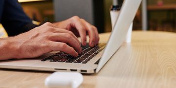 Уряд вніс нові зміни до постанови щодо використання електронного підпису на захищеному носії