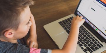 Зображення новини За підтримки Мінцифри стартував пілотний проєкт «Безпечна школа» на Черкащині