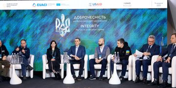 Як цифровізація знищує корупцію: Михайло Федоров розповів про побудову прозорих процесів та запуск послуг, у яких відсутній людський фактор