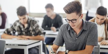 Мінцифра, Київстар і EdEra навчать школярів, як зареєструвати власну компанію та вести податкову звітність