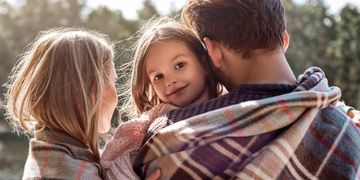 Цифровізуємо процес усиновлення: на порталі Дія доступні 5 нових послуг