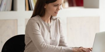 Гід з державних послуг працює два тижні