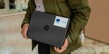 Освіта під час війни: ЮНІСЕФ передав майже 39 тисяч ноутбуків для школярів у межах програми Коаліція девайсів