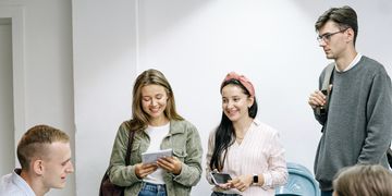 Google та ЮНЕСКО підтримають українських освітян