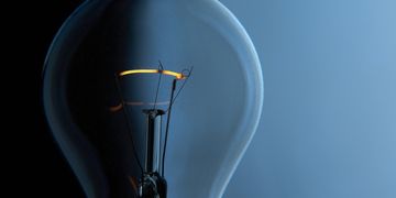 У містах та селищах міського типу по всій країні: масштабуємо послугу обміну лампочок через Дію за програмою ЄС та Уряду