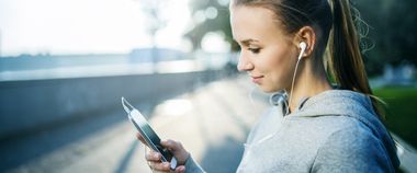 #стопхейт. Мінцифри та TikTok оголошують тиждень кіберпозитиву