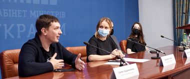 Зображення новини Від продакт-менеджерів до інженерів кібербезпеки. Мінцифра підготувала освітній серіал про нові цифрові професії