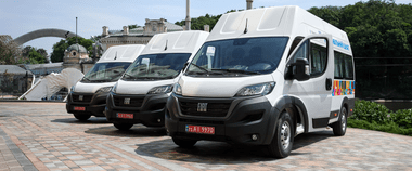 Якісні державні послуги для кожного: шість громад отримали мобільні ЦНАПи