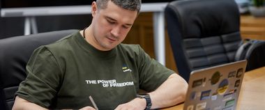 Початок потужної цифрової співпраці: Мінцифра, Держспецзв’язку та Міністерство цифровізації Японії підписали меморандум