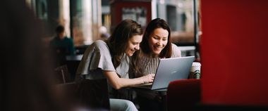 Без черг та довідок: Верховна Рада прийняла в цілому законопроєкт про зміну місця реєстрацїї онлайн