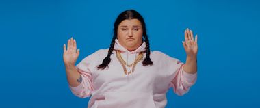 Зображення новини «Без напрягів перевірити свій скіл»: alyona alyona презентувала хіп-хоп трек про Цифрограм від Мінцифри