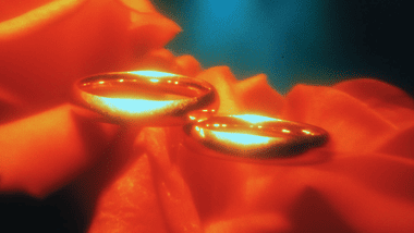 Зображення новини Шпиталь та пошук оптоволокна в селі: як бойова медикиня Юлія першою протестувала Шлюб онлайн за пріоритетом для військових