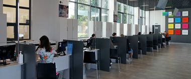 Зображення новини Будівельні послуги, витяг про несудимість та теоретичний іспит для отримання водійського посвідчення: Уряд розширив перелік сервісів у ЦНАП