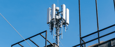 Зображення новини Парламент підтримав законопроєкт для пришвидшення розбудови мереж мобільного звʼязку