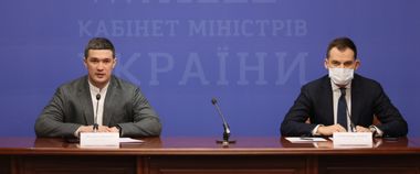 єПідтримка в Дії: з 24 січня українці віком від 60 років зможуть купувати ліки в аптеках за 1000 грн від держави