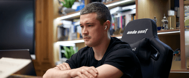 Зображення новини Школа офлайн, технології Palantir та якісна освіта: Михайло Федоров в ефірі телеканалу Рада